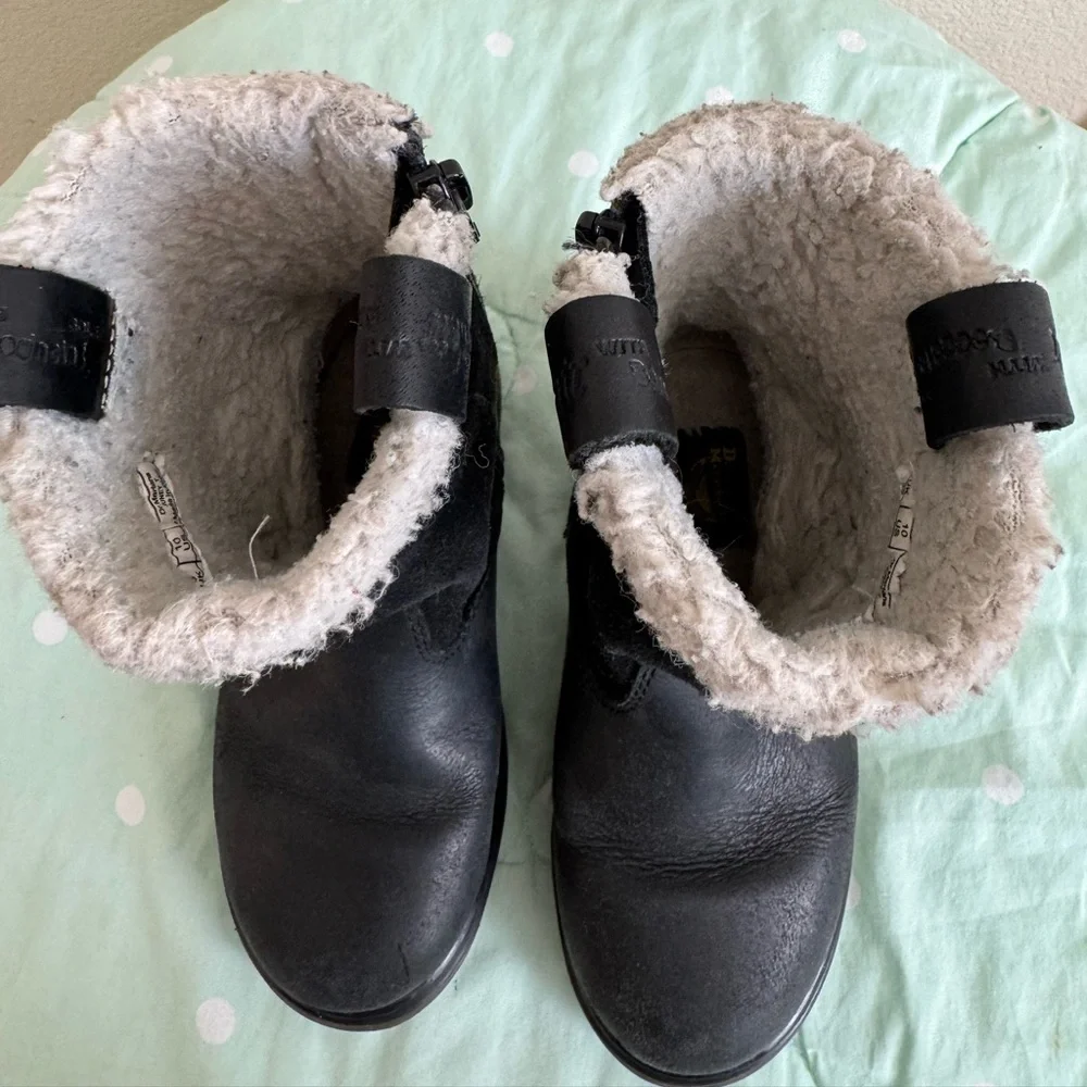 Dr. Martens Black and White Fuzzy Boots Toddler size 10